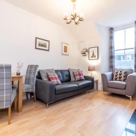 Bright And Cosy Flat At The Heart Of The Old Town Apartment Edinburgh Ngoại thất bức ảnh